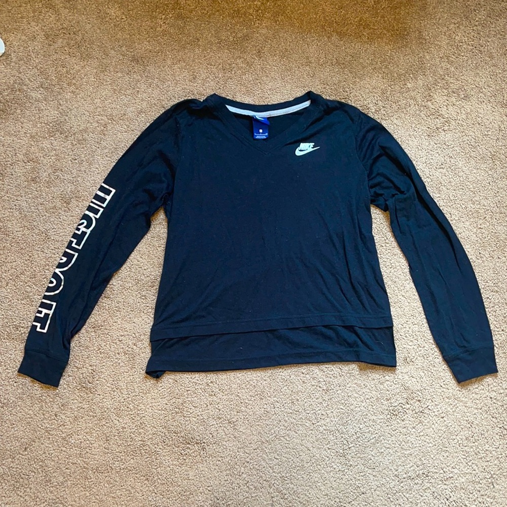 Nike Size Small Long Sleeve Shirt